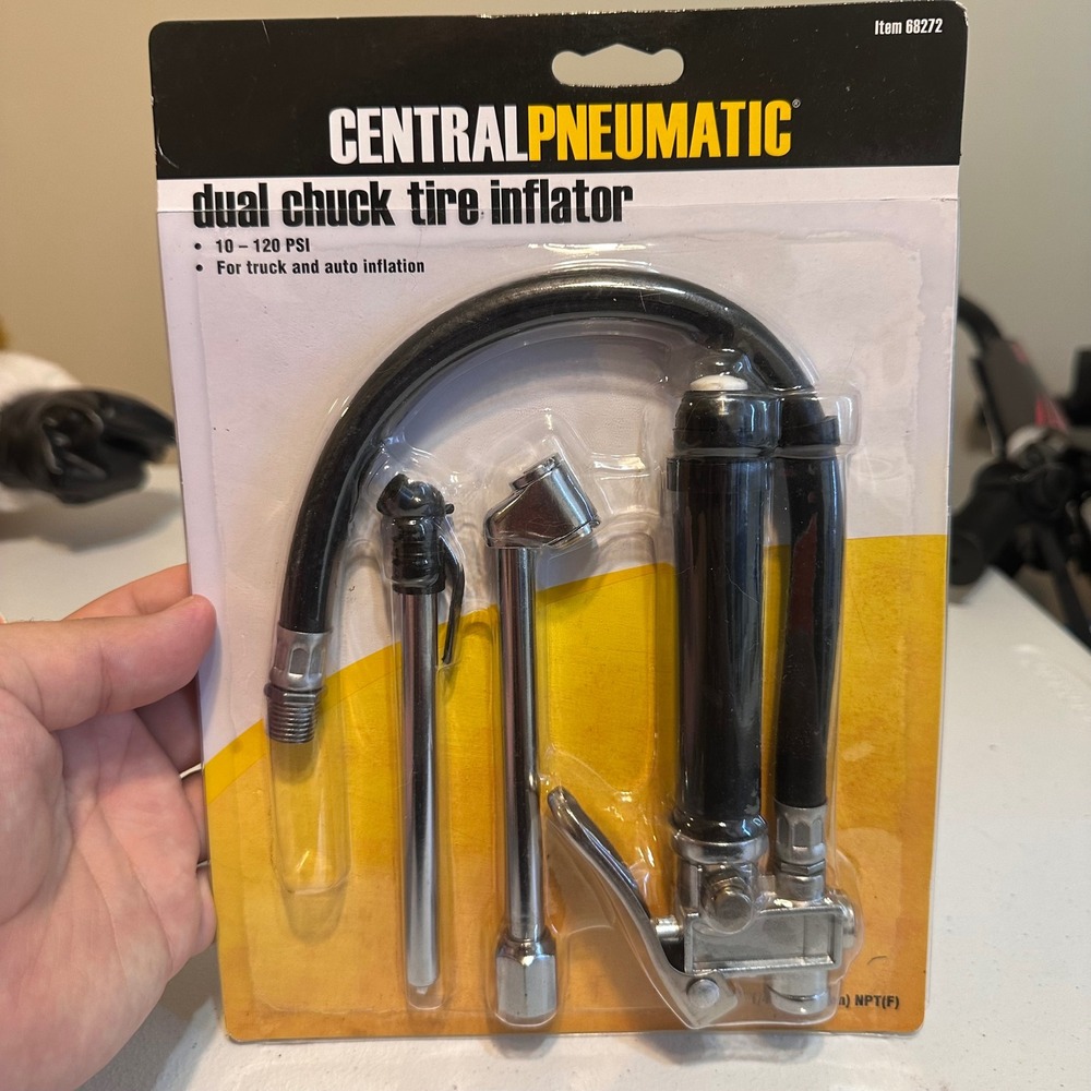 Central Pneumatic Dual Chuck Tire Inflator Unisex OS Black Silver 68272 120 PSI